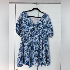 Abercrombie & Fitch Dress